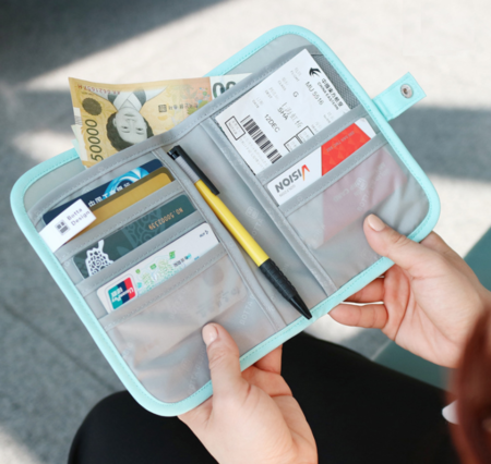 Customization Multifunctional Passport Case Promotional Products