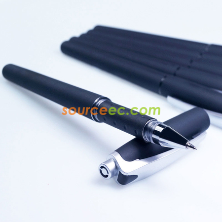 Customization Plastic Pen with Cap Promotional Products