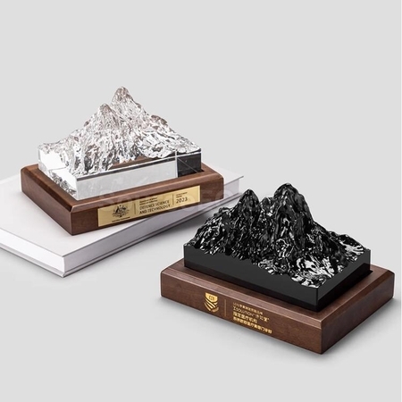 Customization Customized Iceberg Solid Wood Crystal Trophy Promotional Products