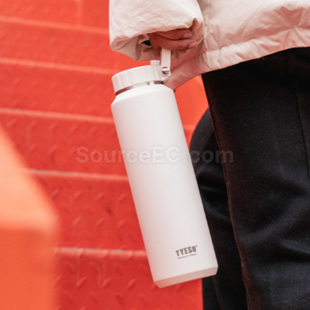 Customization High-Value Easy-Pull Design Large-Capacity Handle Sports Water Bottle Promotional Products