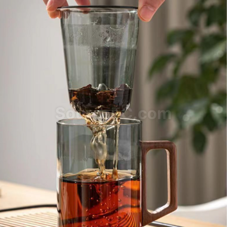 Customization High borosilicate glass water cup with tea separation function for making tea Promotional Products