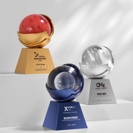 Crystal Trophy