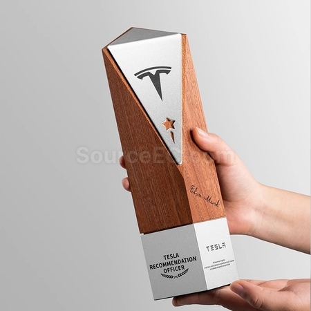 Customization Folded Edge Solid Wood Trophy Promotional Products