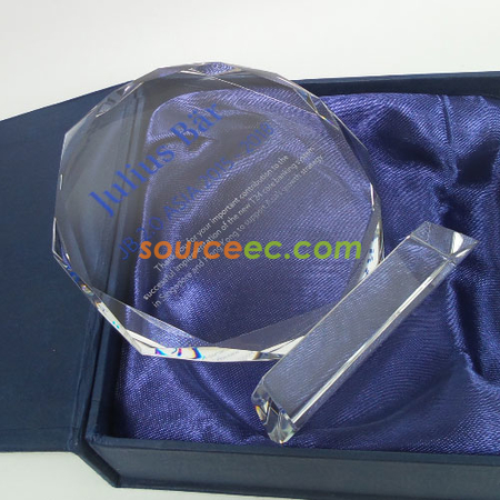 crystal gift, crystal souvenir, crystal trophy, crystal trophy cup, crystal medal, crystal plaques, crystal paper weight, colorful glass trophies, engraved crystal, 3D crystals, corporate gifts, premium gifts, gift supplier, promotional gifts, gift company, souvenirs, stationery, gift wholesale, gift ideas